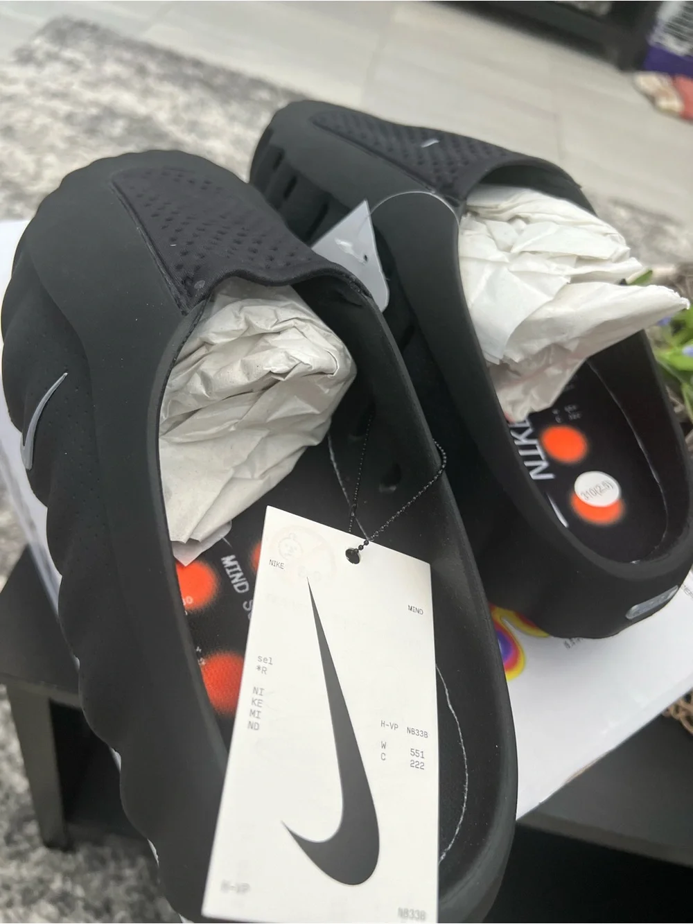 NIKE MIND SLIDES